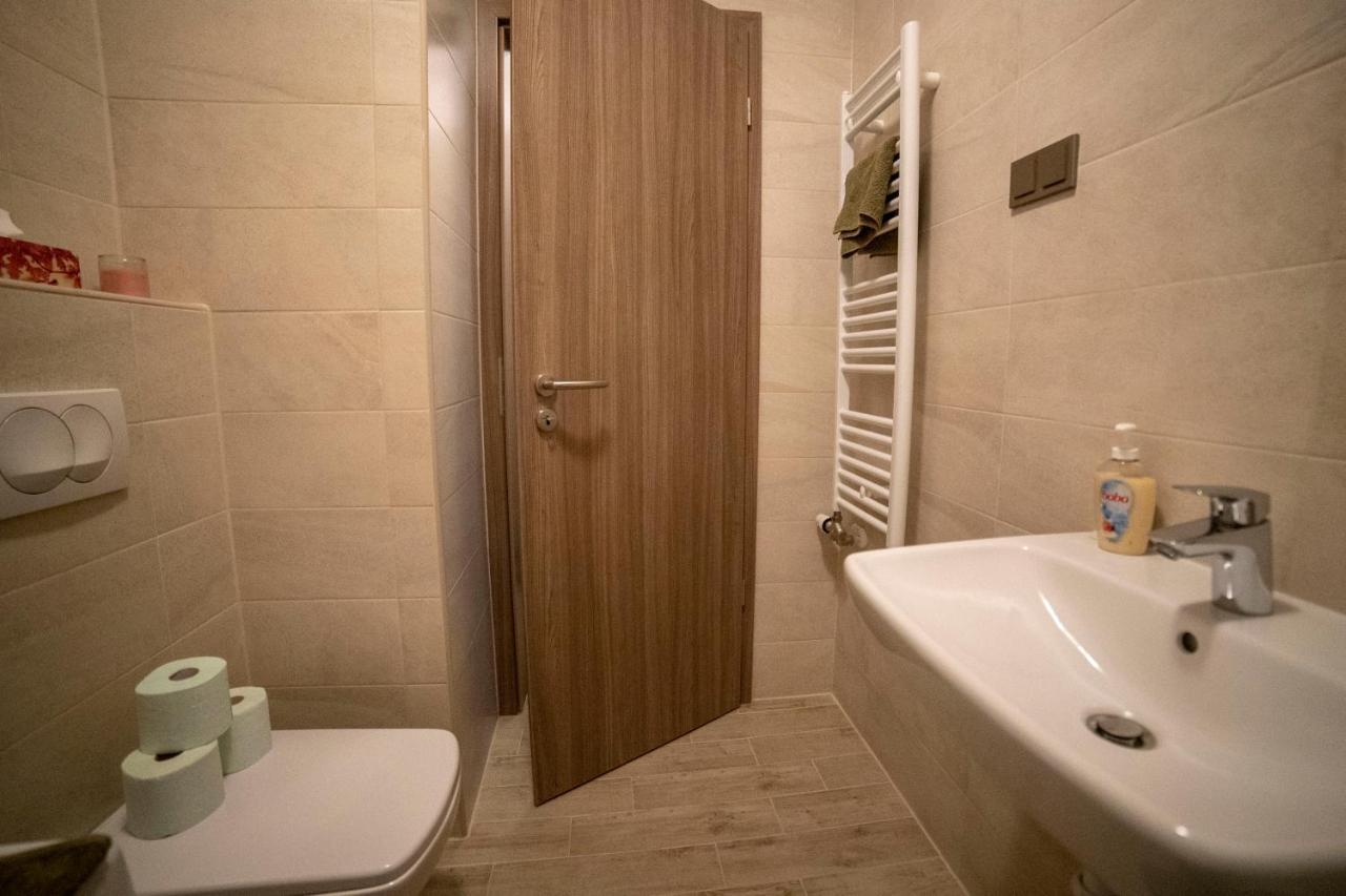 Sasadpark'S New Apartment In The West Part Of Buda بودابست المظهر الخارجي الصورة